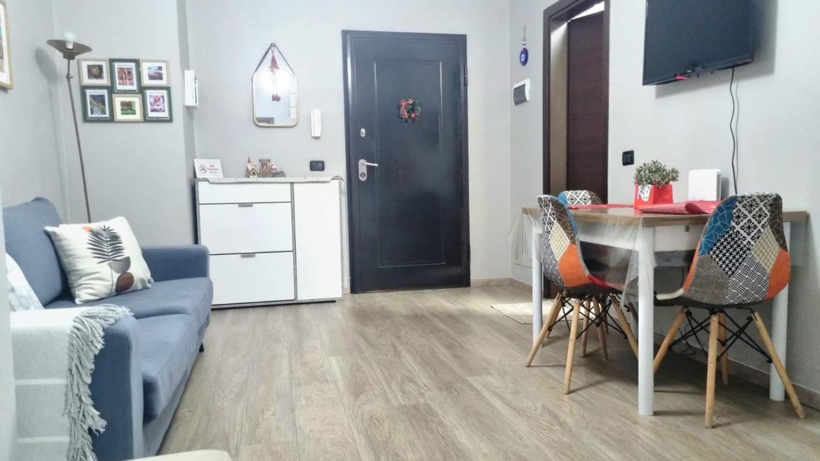 Nevila'S Apartment Тирана Экстерьер фото